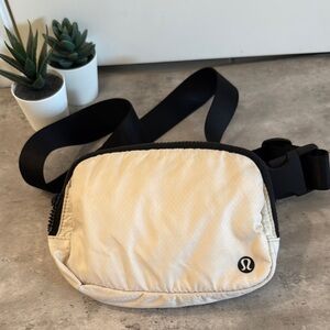 lululemon athletica Cream Belt Bag with Black Strap